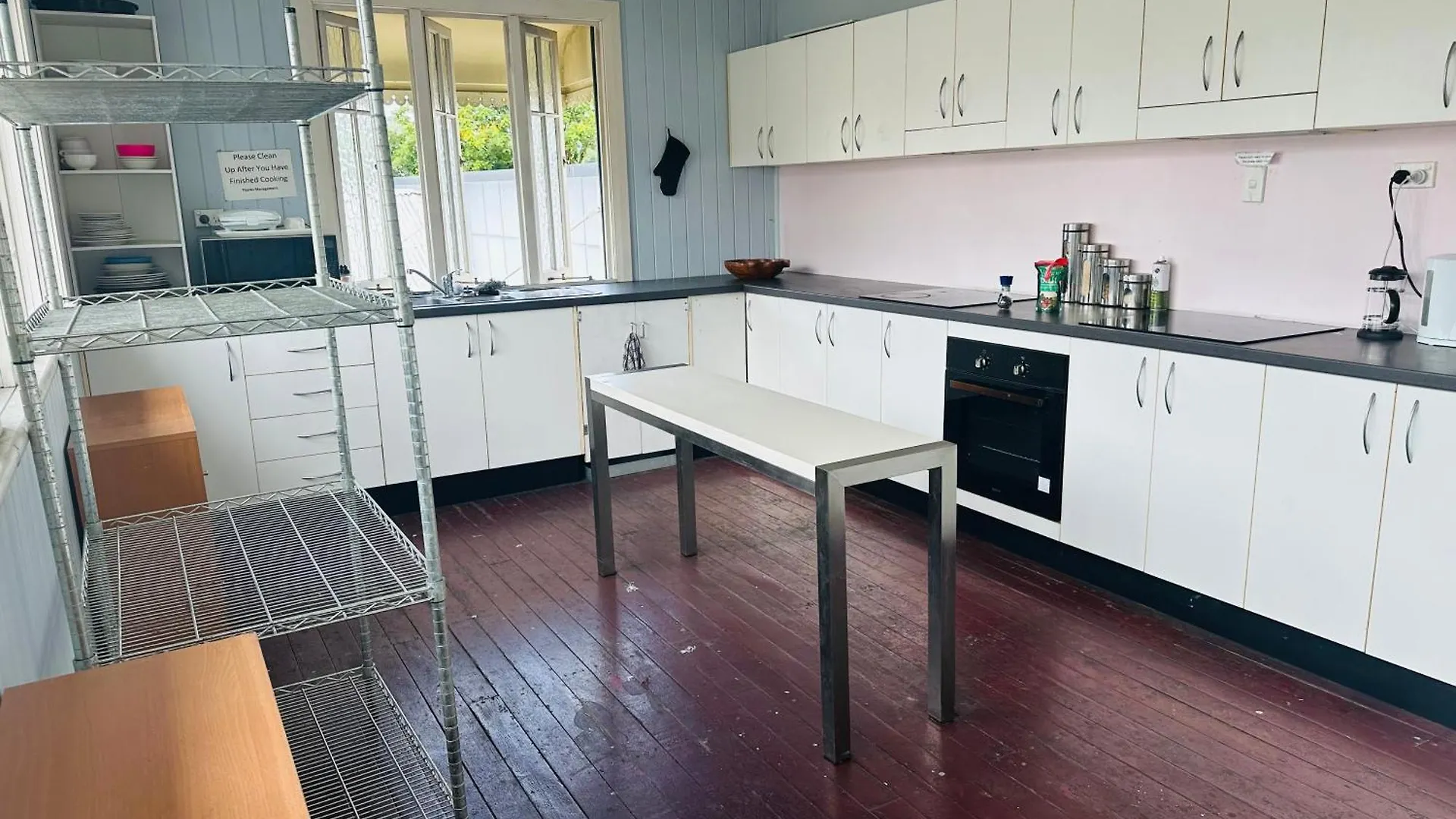 Exchange Hotel Backpacker Resort Mossman 0*,