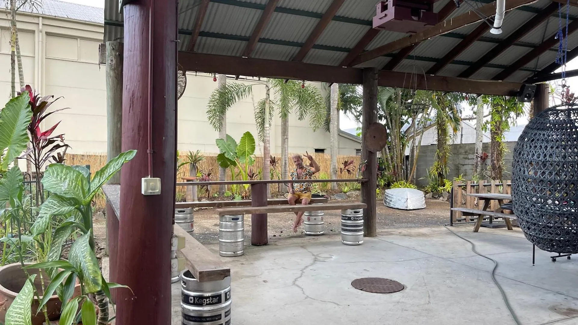Hostel Exchange Hotel Backpacker Resort Mossman