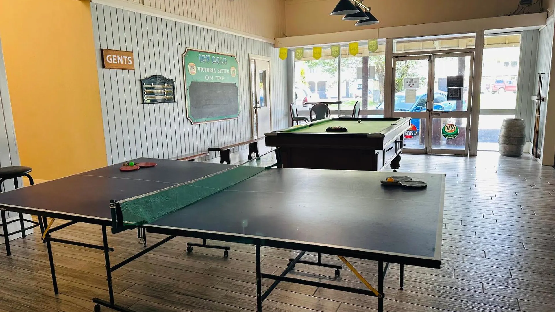 Hostel Exchange Hotel Backpacker Resort Mossman
